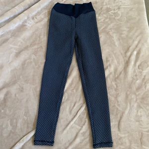 Peachy Bunz Workout Leggings